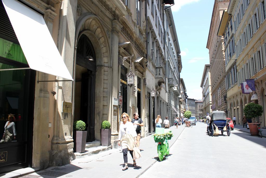 Tb-One Bedroom Luxury Apartment In The Fashion District Florença Exterior foto